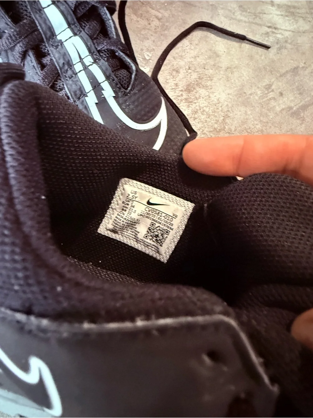 Nike Black Athletic Training Shoes with White Swoosh
